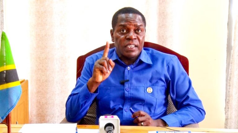 DC MALINYI:ZOEZI LA KULIPA FIDIA WANANCHI NGOMBO LINAKWENDA VIZURI
