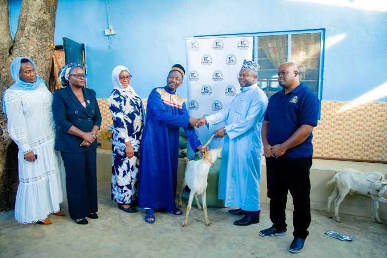 DAWASA YATOA MKONO WA EID KWA MAKUNDI YA WAHITAJI