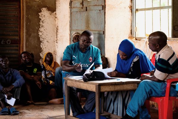 TANESCO YAANZA RASMI ZOEZI LA KULIPA FIDIA WANANCHI WALIOPISHA UJENZI WA MIRADI YA UMEME