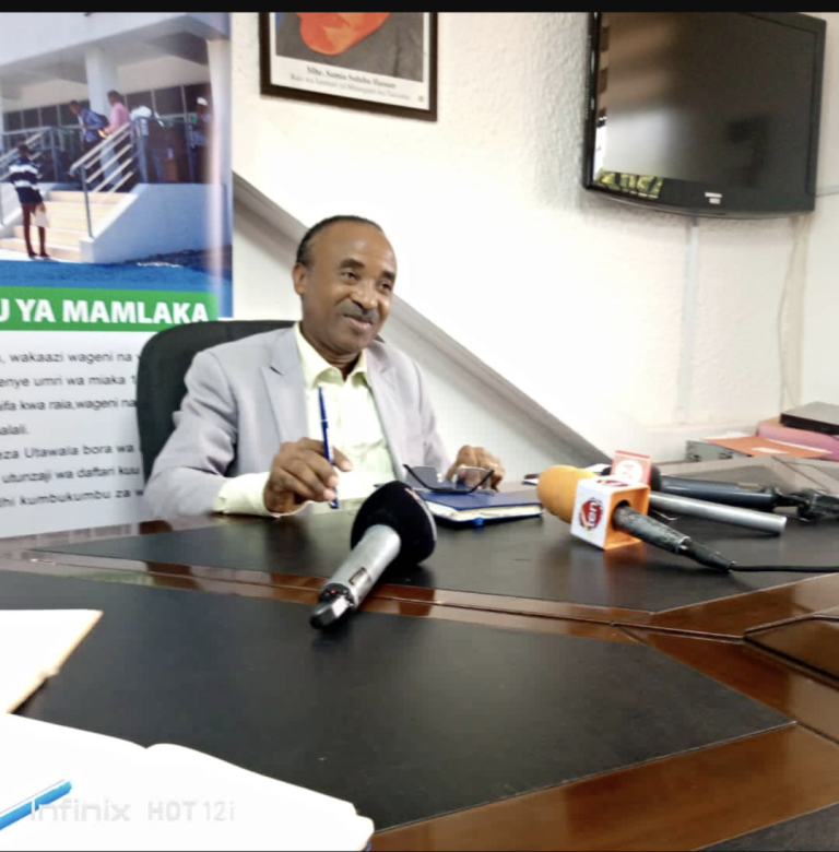 NIDA YAMNASA ALIYEKUWA ANATENGENEZA VITAMBULISHO BANDIA