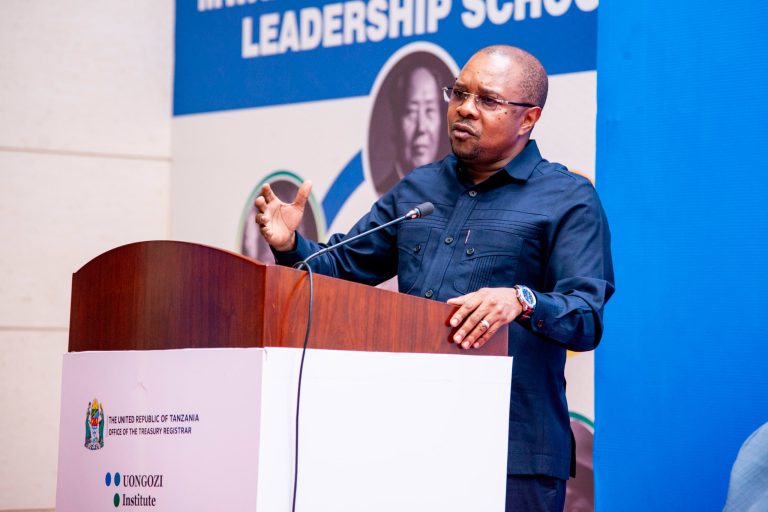 SERIKALI YAWATAKA WAKUU WA TAASISI ZA UMMA KUTENGENEZA RAFIKI YA KAZI