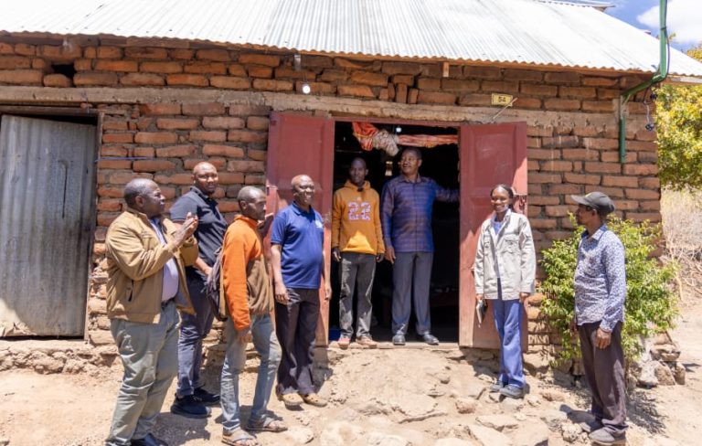 REA YAENDELEA KUWAUNGANISHIA UMEME WANANCHI MKOANI MANYARA