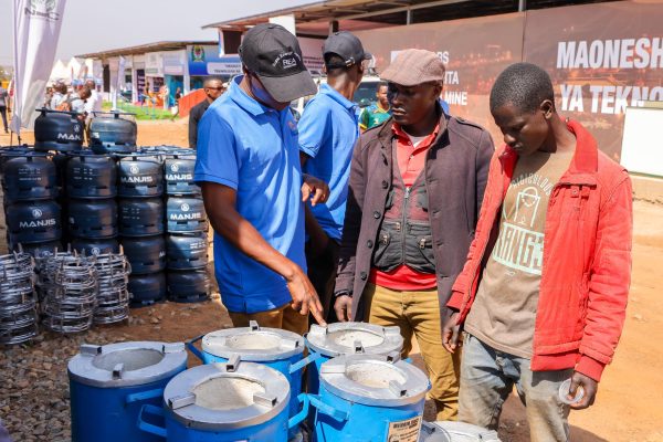 MAJIKO BANIFU 1000 KUUZWA KWA BEI YA RUZUKU KATIKA MAONESHO YA MADINI GEITA
