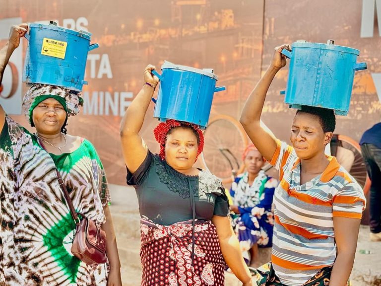 REA KIVUTIO KIKUBWA UUZAJI WA MAJIKO BANIFU KWA BEI YA RUZUKU