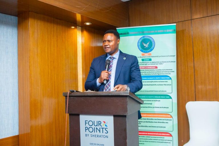 DCEA:WANAOVUTA DAWA WAMEHAMIA KWENYE POMBE KALI