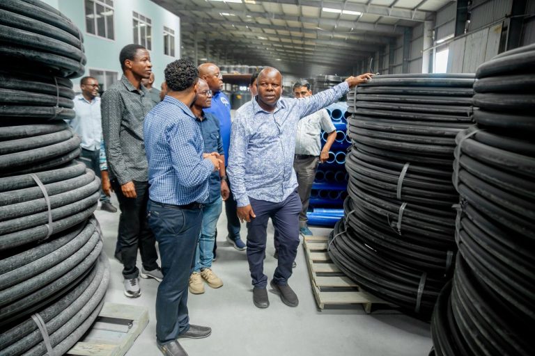 DAWASA YASISITIZA MATUMIZI YA BIDHAA ZA NDANI KUIMARISHA HUDUMA ZA MAJI