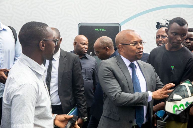 WAZIRI RIDHIWANI:TANESCO MUONGEZE VITUO VYA KUCHAJIA VYOMBO VYA USAFIRI VINAVYOTUMIA UMEME