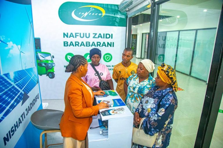 WIZARA YA NISHATI YAENDELEA KUTUMIA NISHATI SAFI EXPO KUTOA ELIMU KWA WANANCHI