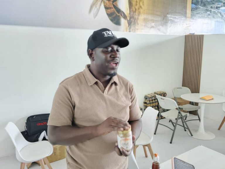 CHAVUA YA NYUKI YATAJWA KUWA NA  FAIDA KIAFYA